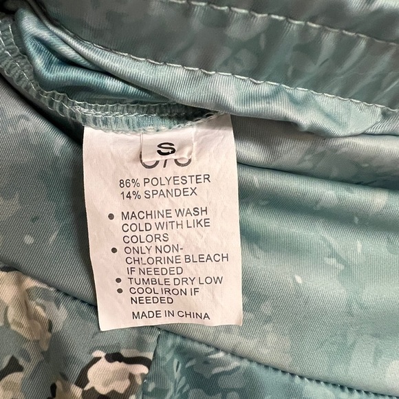 Limited Edition Van Gogh “Almond Blossoms” Leggings, Size Small - Picture 3 of 4